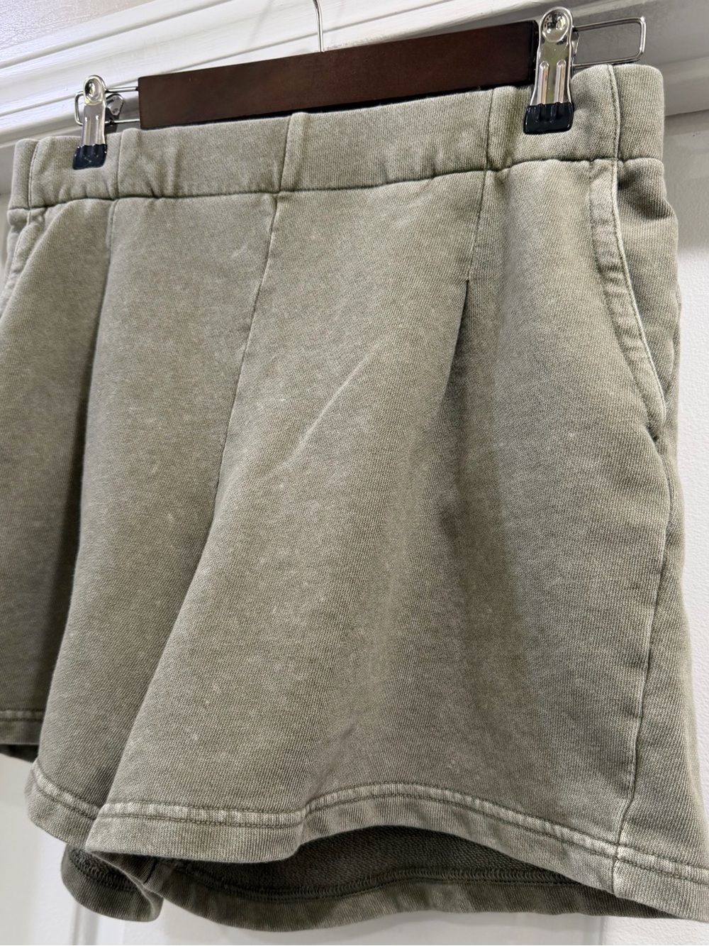 aerie Olive Pull-On Terry Cotton Shorts Size Medium - Picture 5 of 12